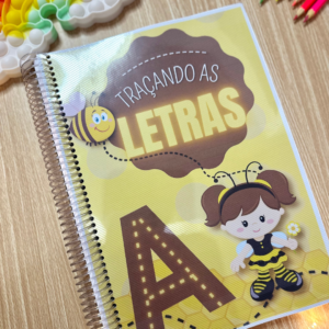 TRAÇANDO AS LETRAS